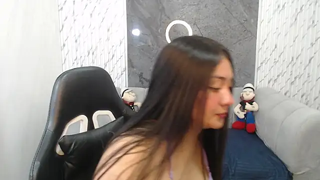 Ivony18 b online show from 11/24/25, 03:17