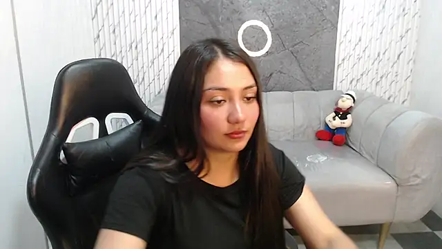 Ivony18 b online show from 10/27/25, 03:07