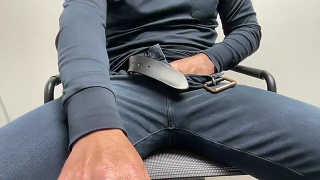 harrys74 online show from 10/27/25, 04:19