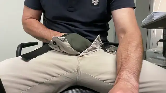 harrys74 online show from 09/15/25, 05:24