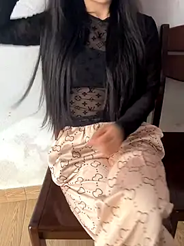 Tieuvi 18 online show from 10/25/25, 01:49