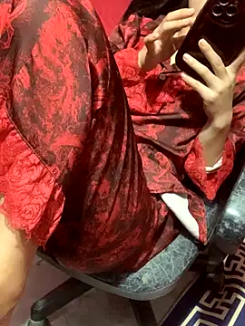 Tieuvi 18 online show from 11/02/25, 12:48