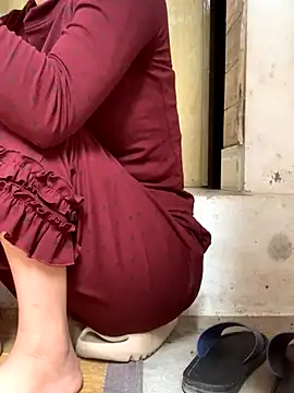 Tieuvi 18 online show from 11/05/25, 05:54