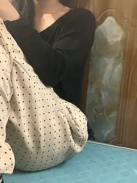 Tieuvi 18 online show from 11/17/25, 12:53