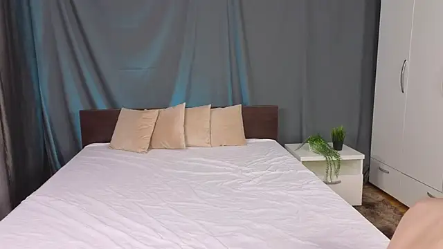 star madison online show from 09/17/25, 08:33