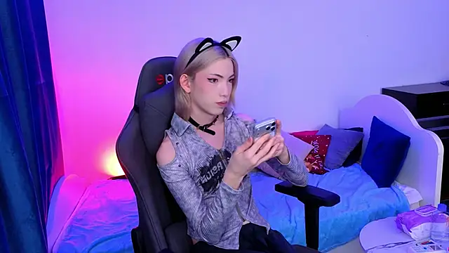 Snapshot of star_madison chatting on 04/19/26, 01:45 star madison online show from 04/19/26, 01:45