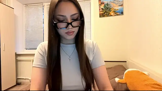 Leaf Unto online show from 10/27/25, 01:12