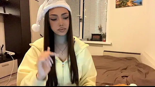 Leaf Unto online show from 11/23/25, 01:54