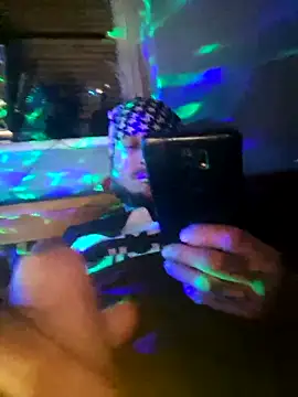 MODEST11 MMiILOO AMARO online show from 10/24/25, 03:27