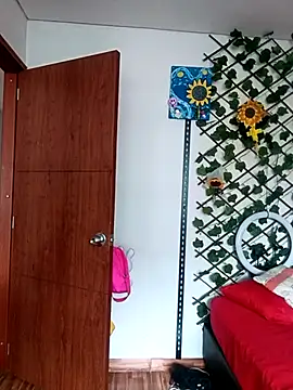 Sol Sunny online show from 02/24/26, 07:15