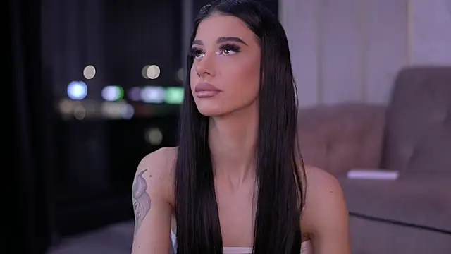 ArinaCarter online show from 12/19/25, 06:43