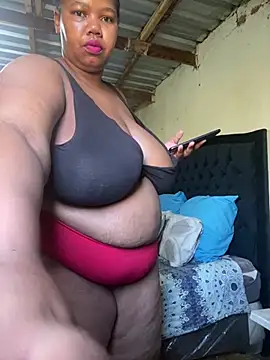 Curvycandy95 online show from 06/04/26, 06:18