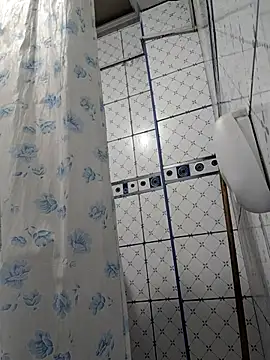 Exotic19cm online show from 11/11/25, 10:47