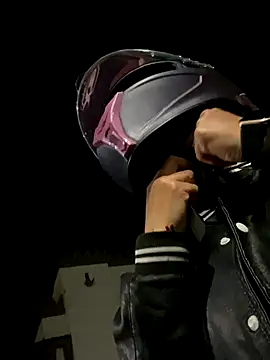 AlannaEvons online show from 11/08/25, 07:01