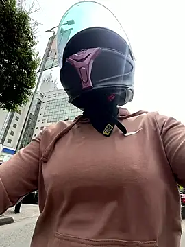 AlannaEvons online show from 01/09/26, 04:58