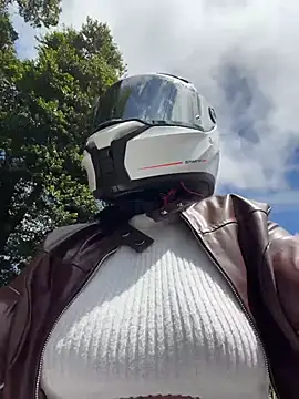 AlannaEvons online show from 03/11/26, 04:01