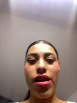 AlannaEvons online show from 10/15/25, 12:53