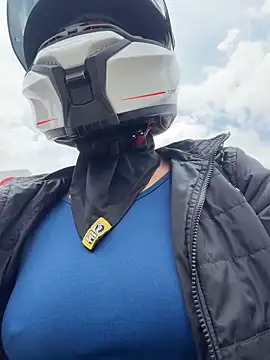 AlannaEvons online show from 03/26/26, 05:33