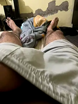 LOVE4GIRL online show from 09/18/25, 07:06