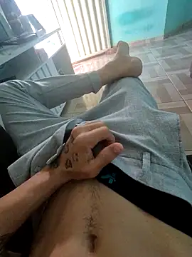 saraivaaa2002 online show from 03/13/26, 10:20