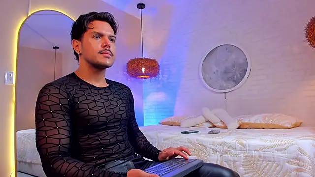 thiago mercer online show from 11/04/25, 10:08