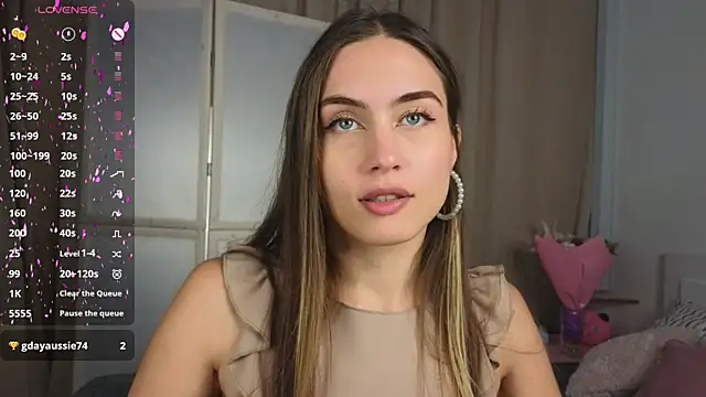 Snapshot of Moonlight1Sonata1 chatting on 09/09/25, 09:08 Moonlight1Sonata1 online show from 09/09/25, 09:08