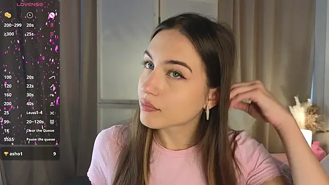 Snapshot of Moonlight1Sonata1 chatting on 09/18/25, 09:12 Moonlight1Sonata1 online show from 09/18/25, 09:12