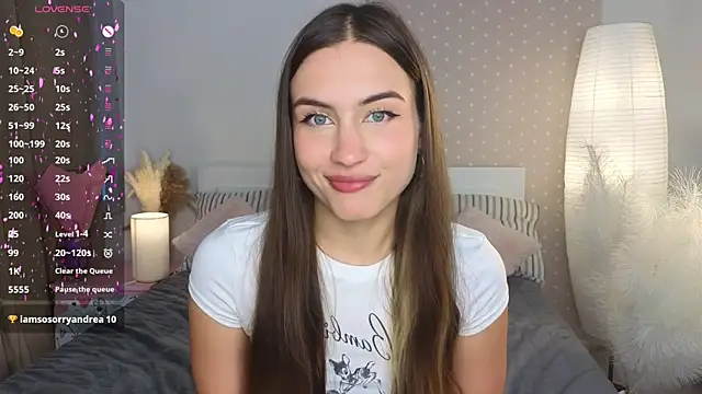 Snapshot of Moonlight1Sonata1 chatting on 09/14/25, 09:09 Moonlight1Sonata1 online show from 09/14/25, 09:09