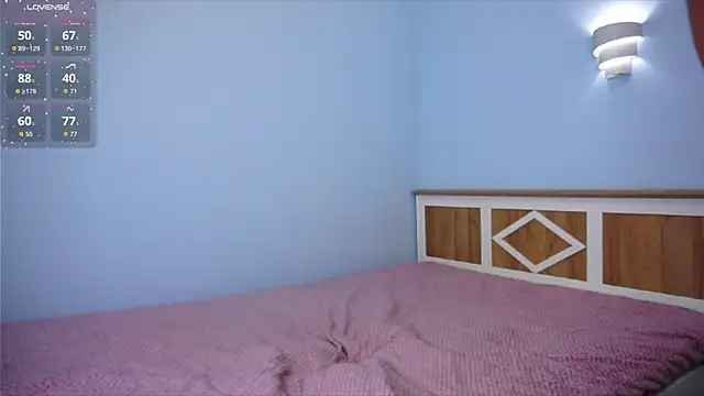 JerrieCham online show from 11/20/25, 04:02