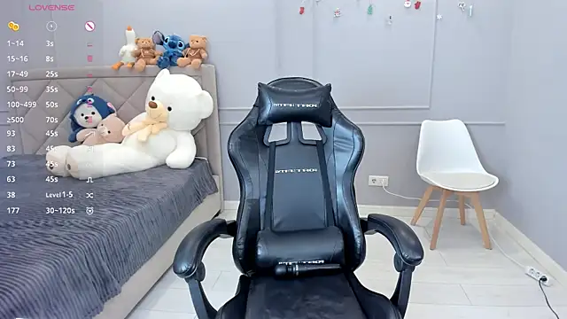 Yunleah online show from 02/25/26, 05:29