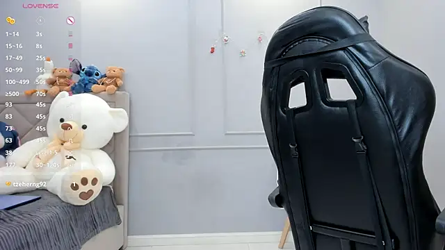 Yunleah online show from 02/28/26, 04:34