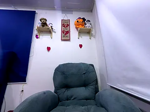 amanne misa online show from 09/27/25, 01:01