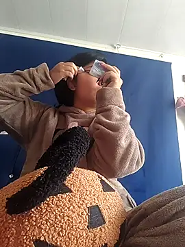 amanne misa online show from 10/24/25, 05:34