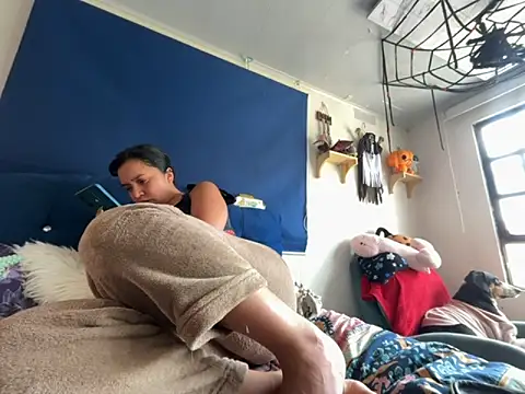 amanne misa online show from 10/30/25, 05:54