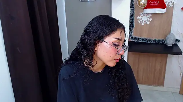 honeymoon 12 online show from 11/17/25, 04:38