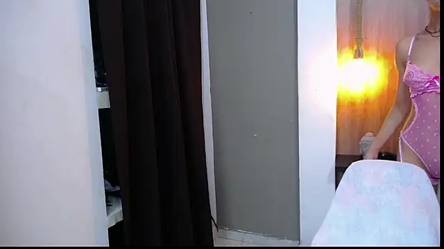 honeymoon 12 online show from 09/23/25, 03:24