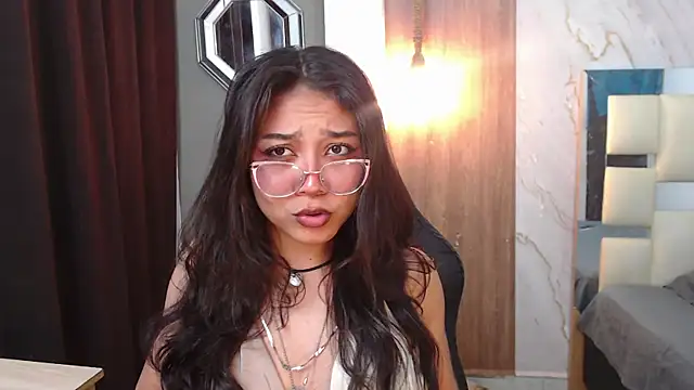 honeymoon 12 online show from 05/13/26, 03:35