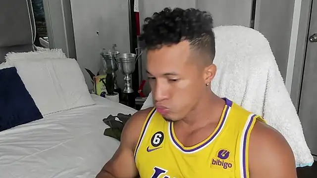 JakeViper online show from 10/20/25, 01:33