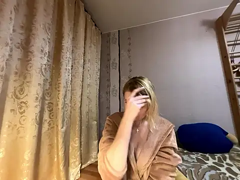 LiluXRose online show from 01/08/26, 04:13