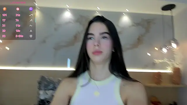 SolAvelar online show from 04/15/26, 11:05