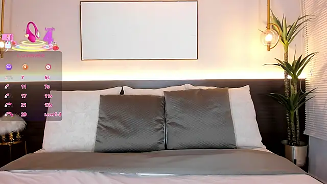 SolAvelar online show from 10/21/25, 03:50