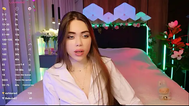 MimiFors online show from 11/26/25, 04:40