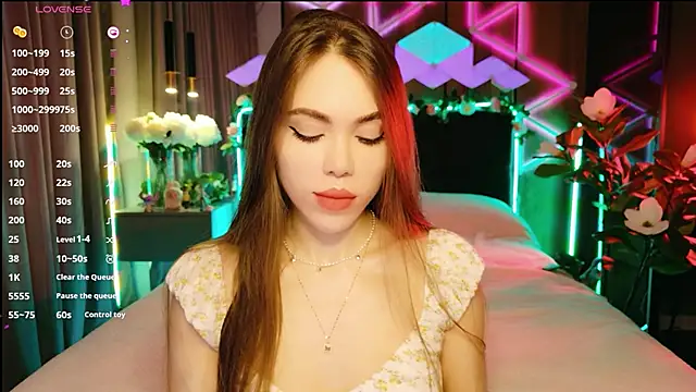 MimiFors online show from 09/10/25, 04:39