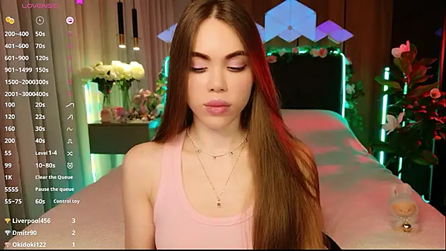 MimiFors online show from 11/27/25, 05:24