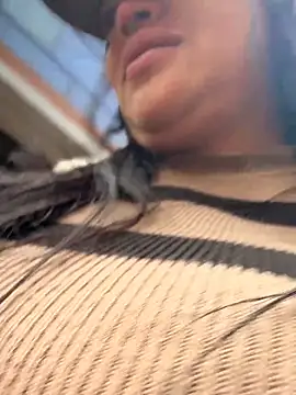 -Mia1 online show from 03/09/26, 12:30