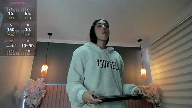 Maraia Ford online show from 11/10/25, 08:47