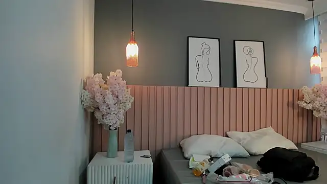 Maraia Ford online show from 11/09/25, 07:07