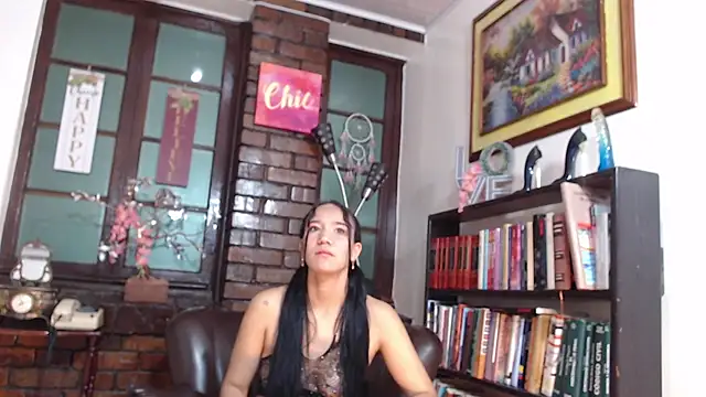 Snapshot of emma_ayala chatting on 09/16/25, 07:15 emma ayala online show from 09/16/25, 07:15