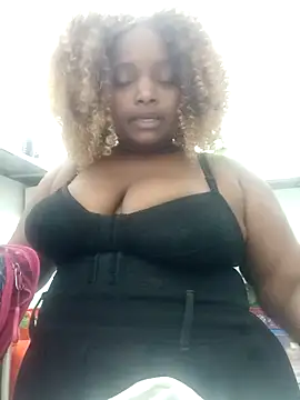 isabella brown1 online show from 03/10/26, 10:30