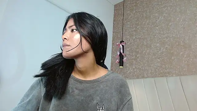 babilett online show from 10/03/25, 11:45